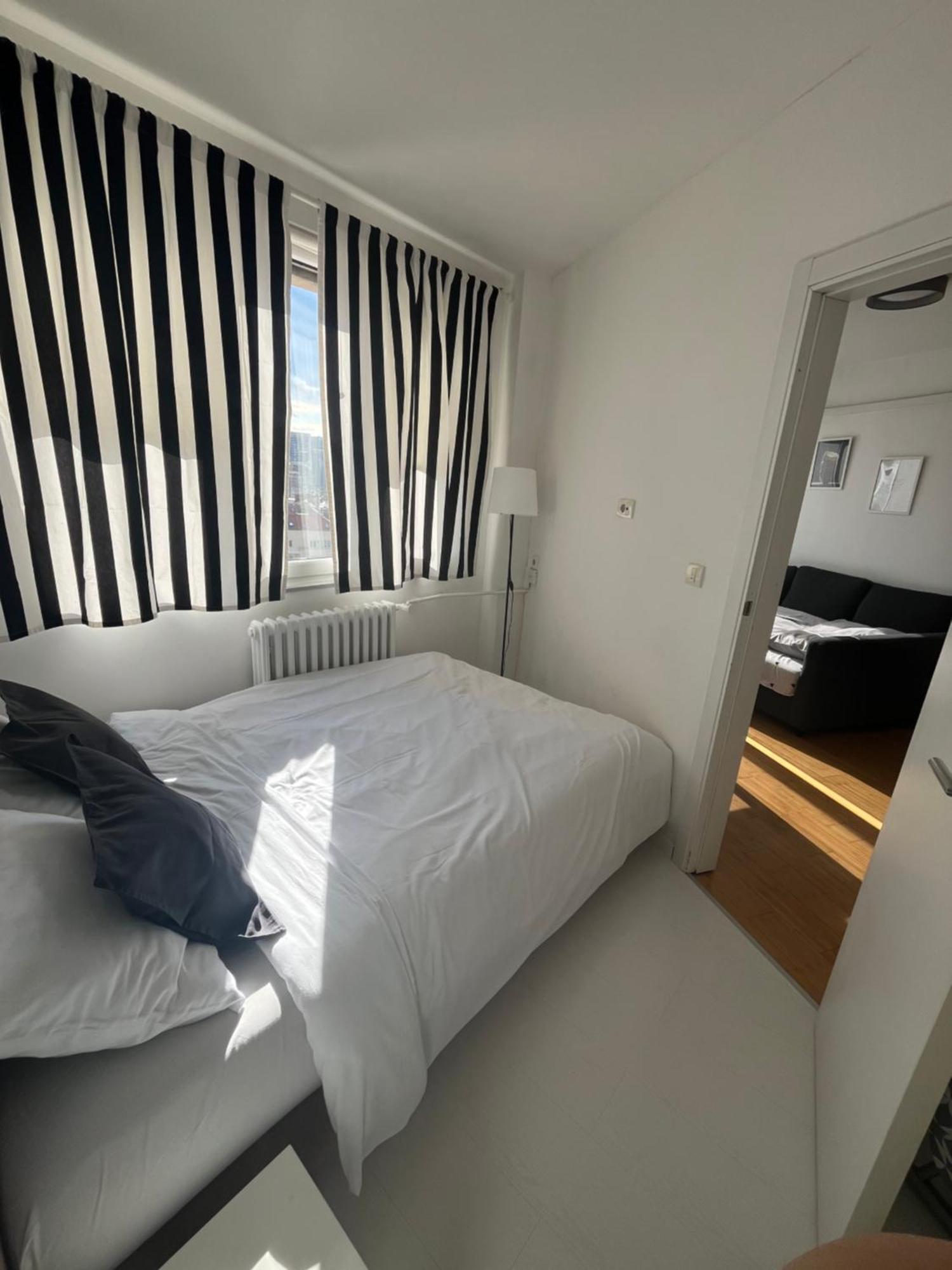 Lenny Apartment